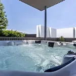 4 De Luxe Pour 4 Personnes
