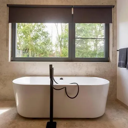 4 De Luxe Pour 4 Personnes